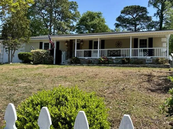 224 Ramona Dr, Fayetteville, NC 28303