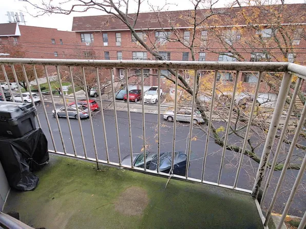 1078 East 73rd Street image 7 of 20