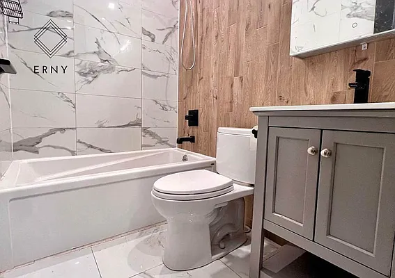 Rented by ERNY LLC | media 20