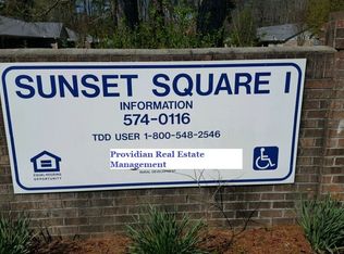 406 W Cloverdale Rd #G6, Scottsboro, AL 35768