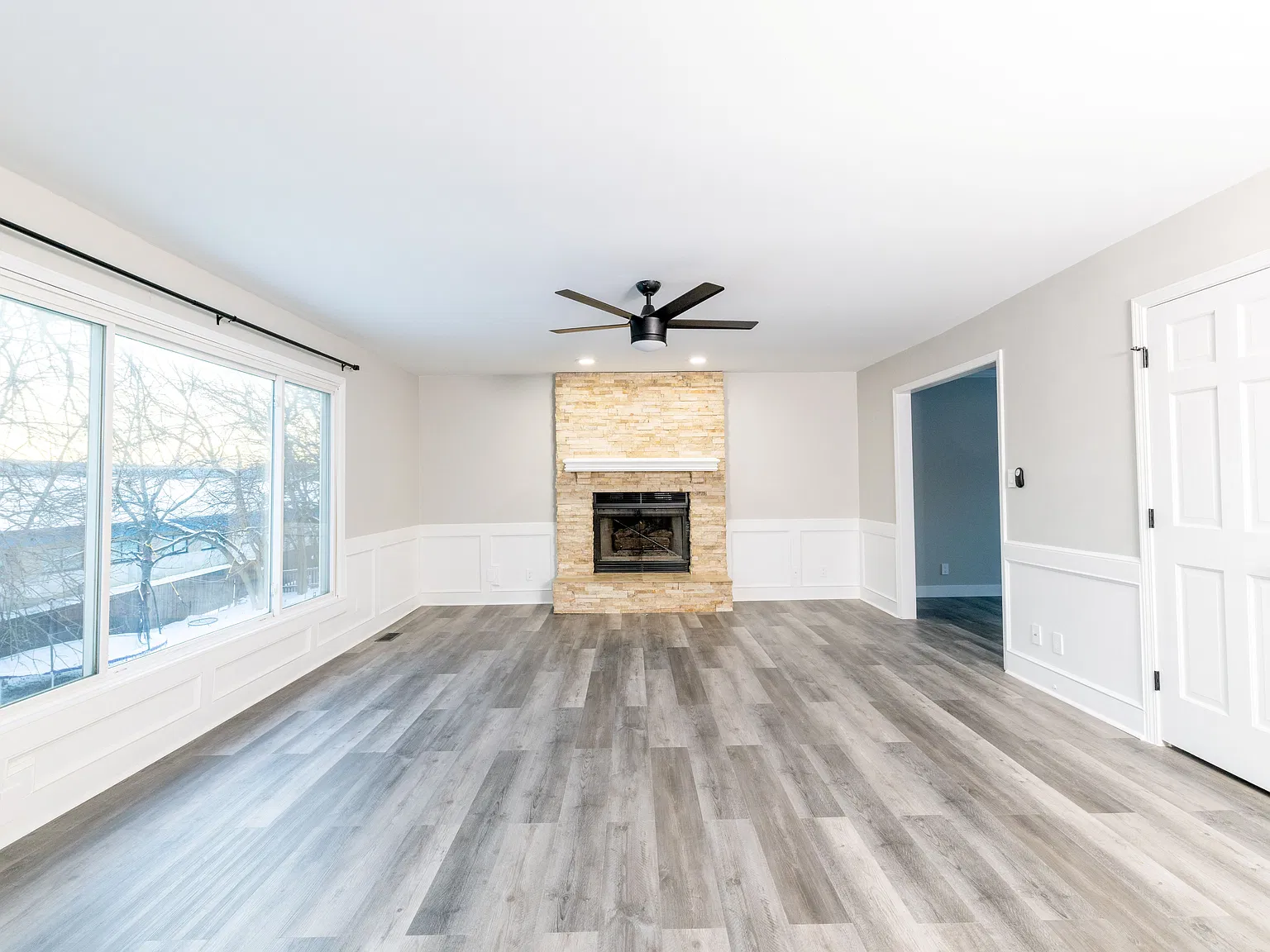 5 bed, 3.5 bath, 3526 sqft, $3,900 — Photo 1
