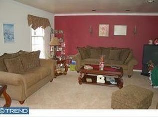 542 Black Horse Rd, Chester Springs, PA 19425