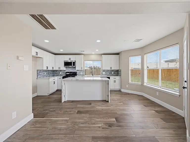 3522 Pecan Mill Dr — Photo 9