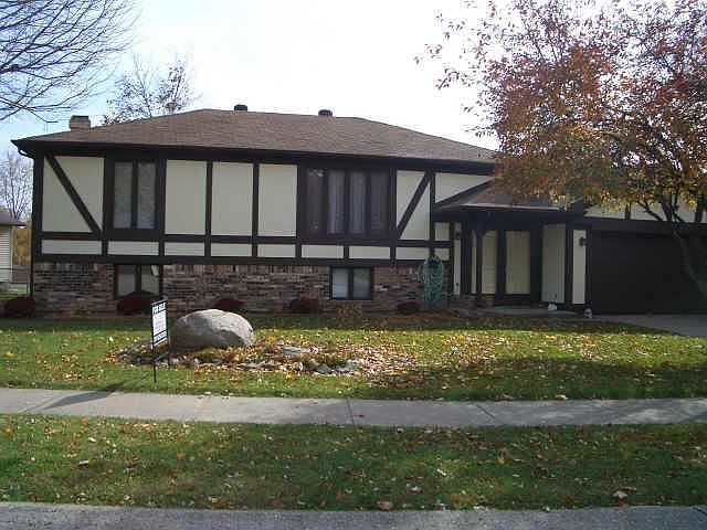 1st image of 8645 W Lighthorse Dr