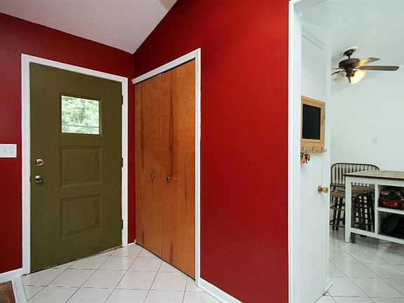 4th image of 25 Greenside Ave