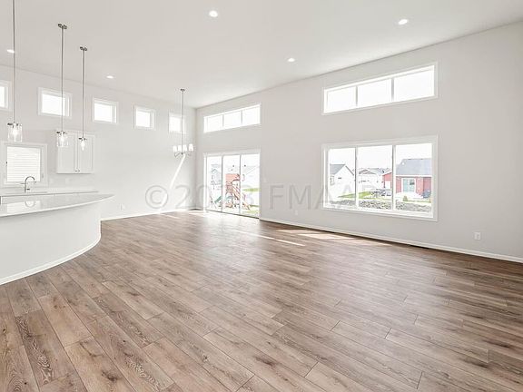 3rd image of 7328 Madelyn Ln S