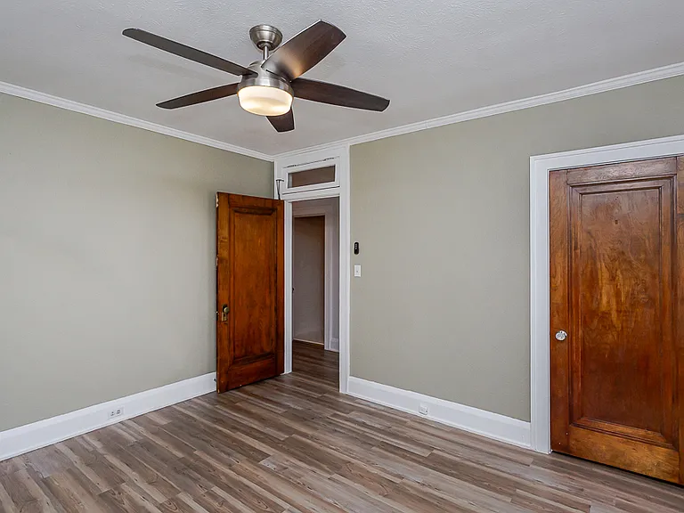 1321 Laclede Rd #2 — Photo 27