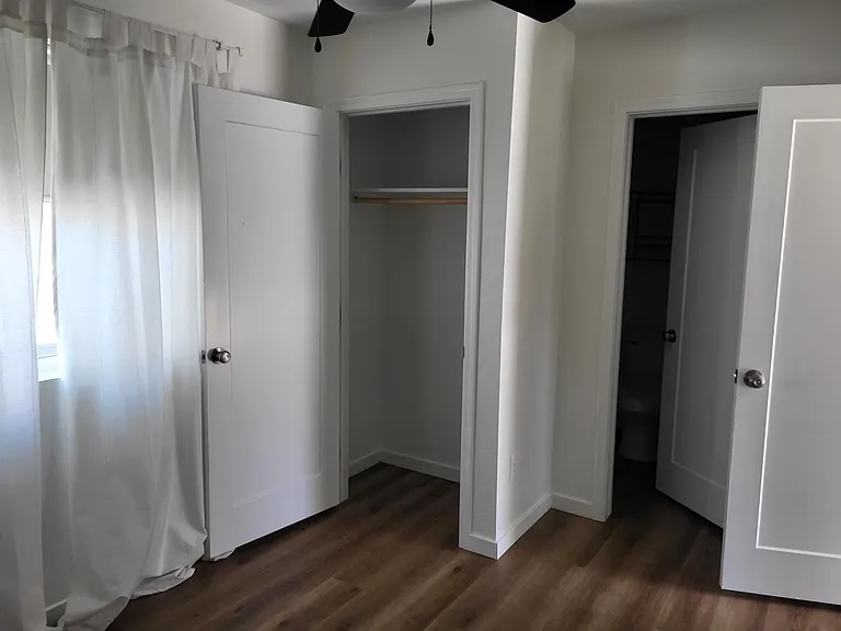 1522 W Polk St #2 — Photo 13