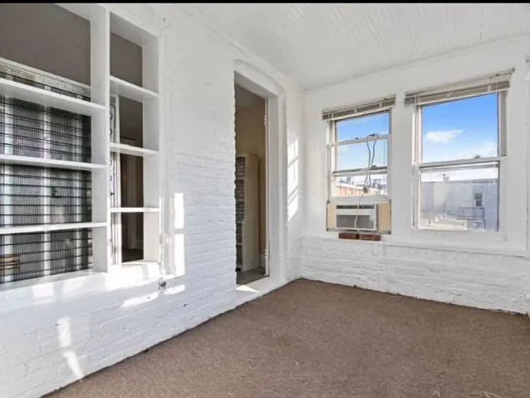 2916 Guilford Ave — Photo 26