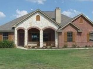 615 Mohawk St, Tioga, TX 76271