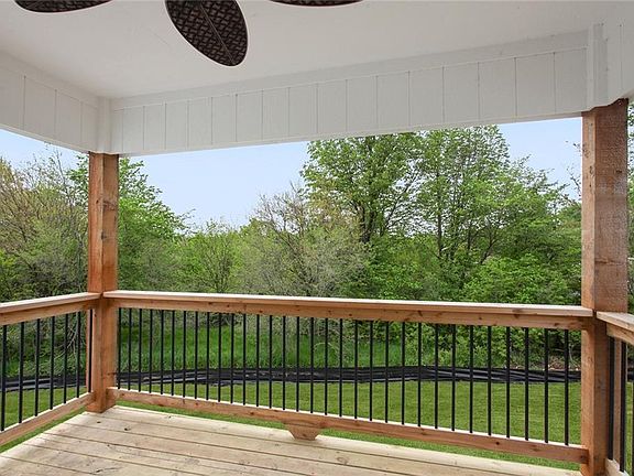 4th image of 2158 Little Creek Ct