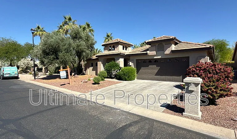 16072 W Monterey Way — Photo 3