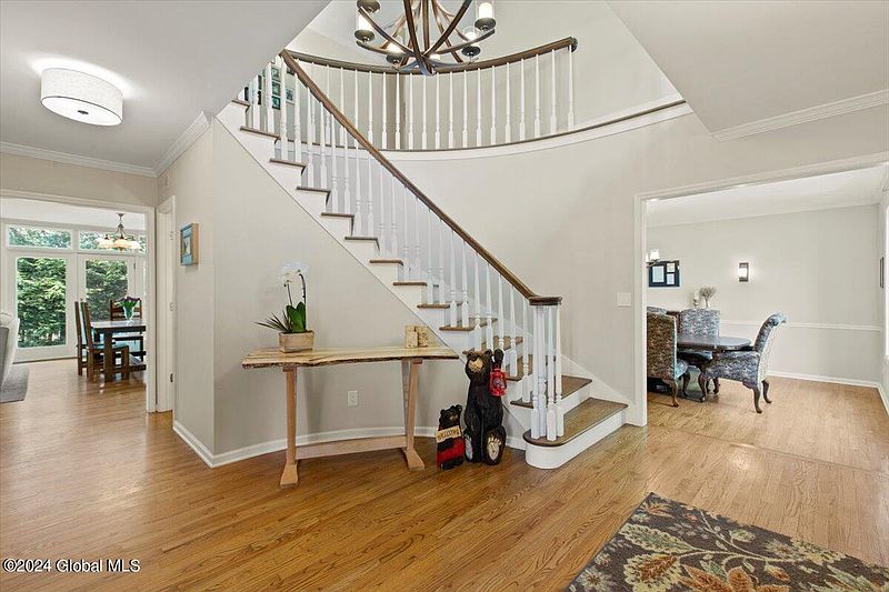 4th image of 456 Little Falls Place