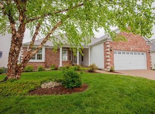 2150 Hawks Landing Dr, Lake Saint Louis, MO 63367