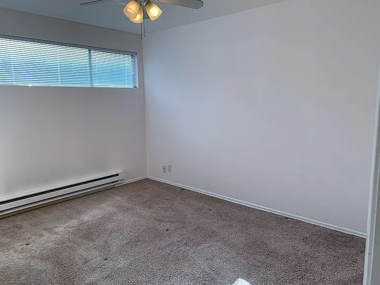 2214 Yale Ave E — Photo 20