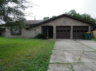 109 Harold Ln, Baytown, TX 77521