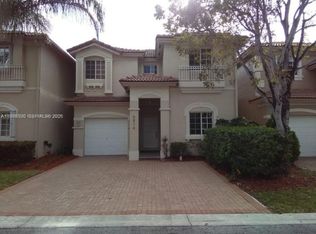 6814 NW 107th Pl, Doral, FL 33178
