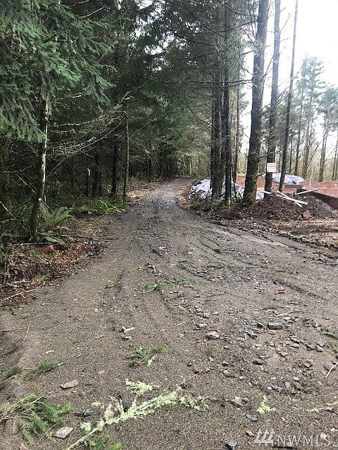 2nd image of 7039 152nd Ln SE