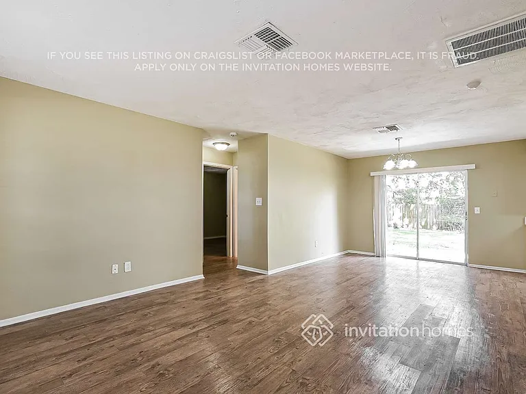 119 Oaxaca Ln — Photo 4
