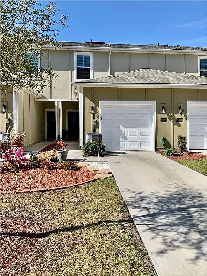 86560 Mainline Rd — Photo 2