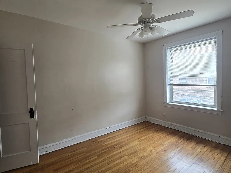 2348 W Touhy Ave #2H — Photo 5