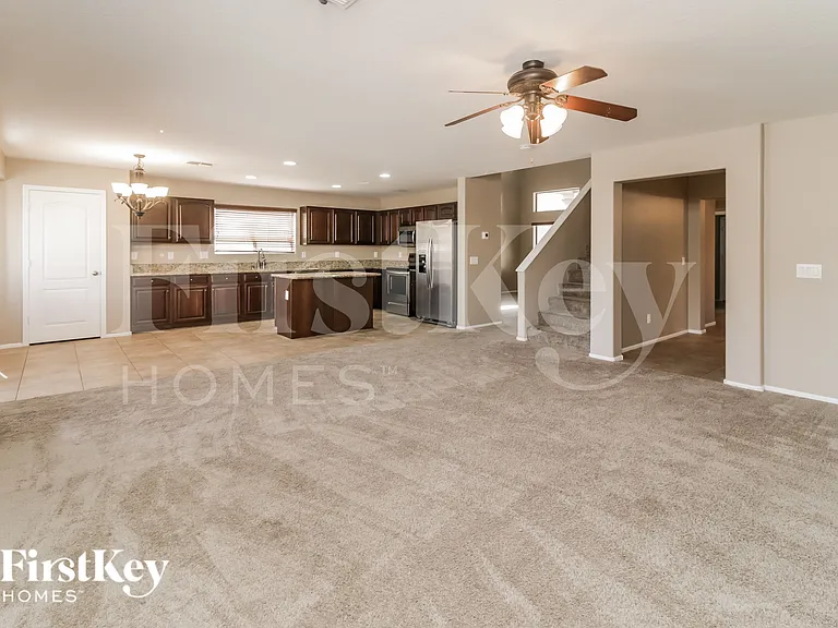 40133 W Sanders Way — Photo 6