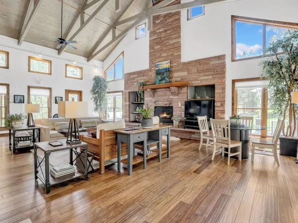 13910 N Saint Vrain Dr, Lyons, CO 80540