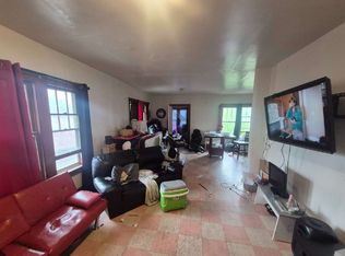 1213 Superior St, Racine, WI 53404