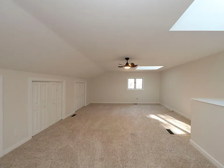 208 Fairfax Way — Photo 61