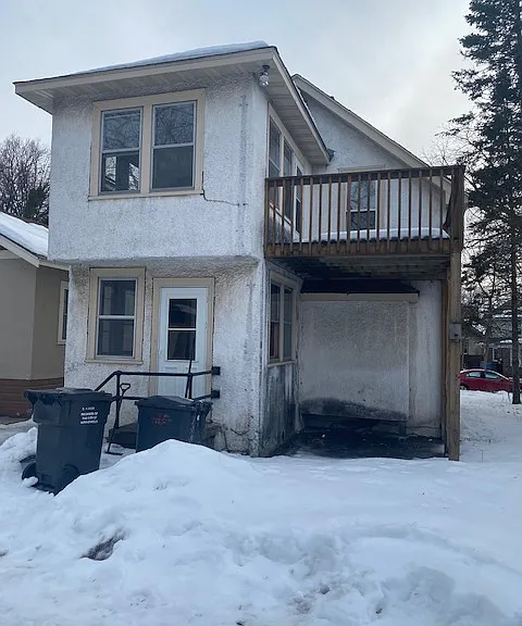 2215 Cole Ave SE — Photo 3