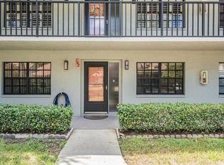 2020 Lakeview Dr APT 102, Clearwater, FL 33763
