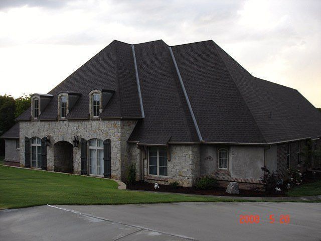 5902 Deer Creek