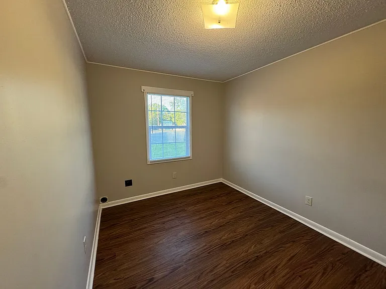 1665 N Webb St — Photo 9