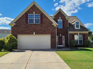 2323 Winthorp Ridge Rd, Charlotte, NC 28270