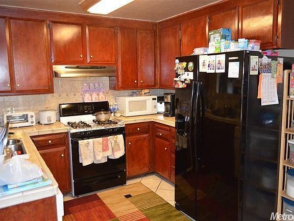 3rd image of 2921 Calle Del Sol Way