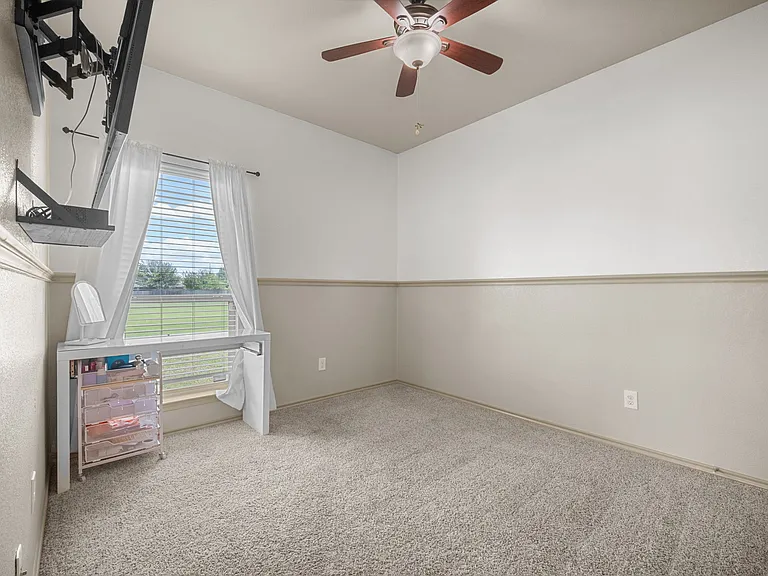 5701 Paluxy Sands Trl — Photo 14