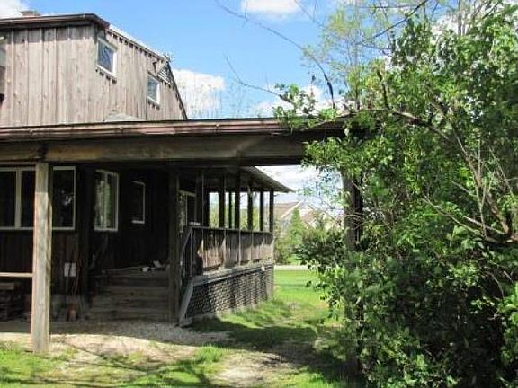 south porch and canopy