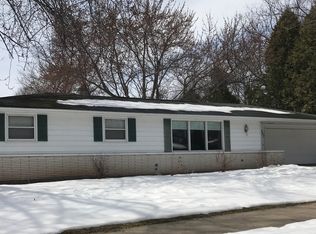 307 Fillmore St, Kaukauna, WI 54130