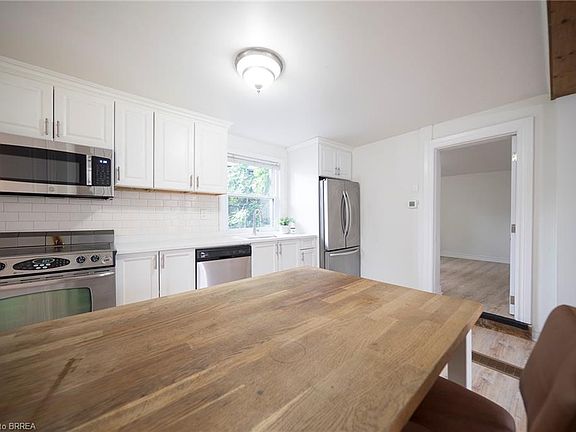 4th image of 15 Margueretta St