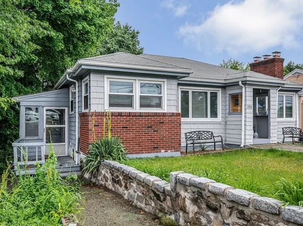 288 Highland Ave, Salem, MA 01970
