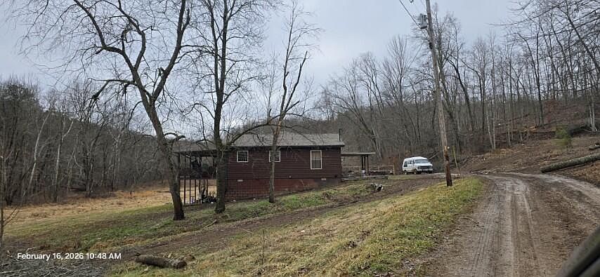 2nd image of 721 Swampy Hollow Rd