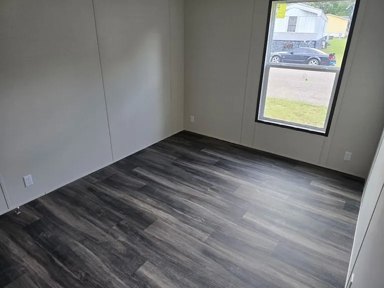 132 Galahad Dr — Photo 9
