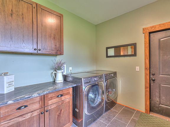 24th image of this home