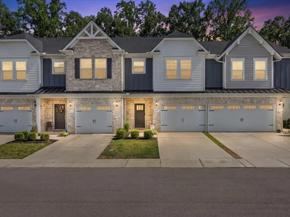 5613 Dockside Dr, Rockvale, TN 37153