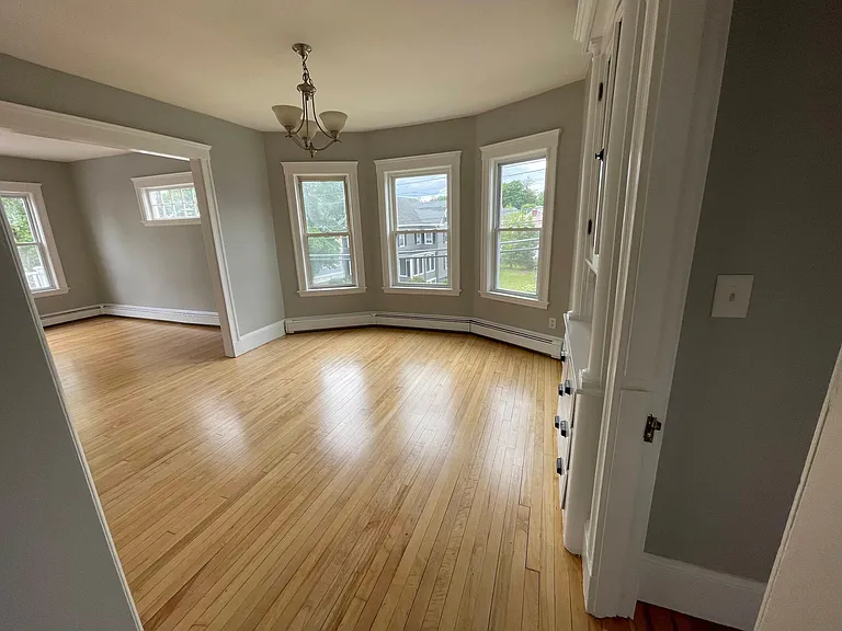 47 Pearl St #2 — Photo 3