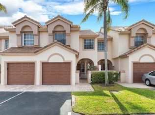 9471 Boca River Cir, Boca Raton, FL 33434