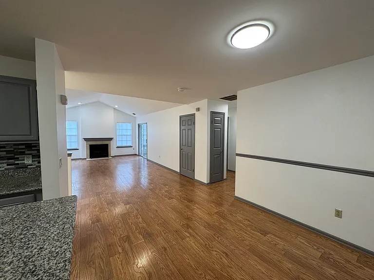 387 Lackland Ave — Photo 15