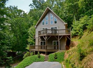 668 Mouzon Rd, Waynesville, NC 28785