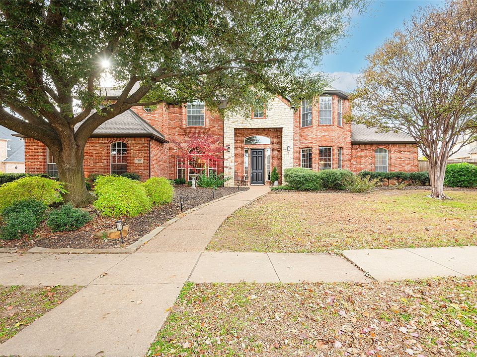 1st image of 808 Creekline Way