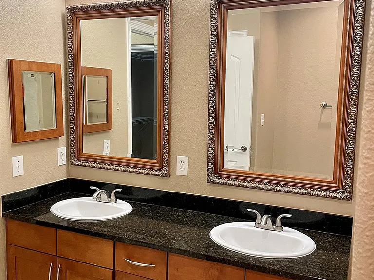 2299 Lone Star Dr #208 — Photo 16